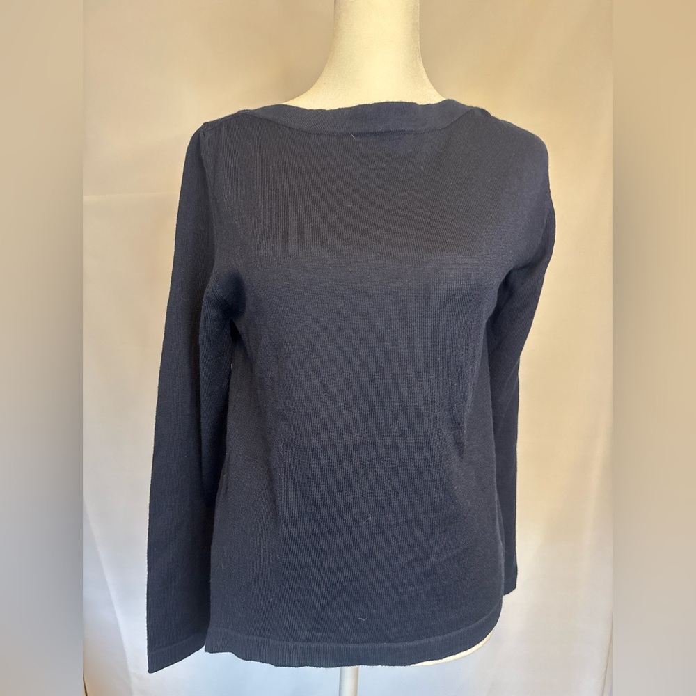 Blubianco NWT navy size 40 (US 8-10) crew long sleeve with asymmetric back